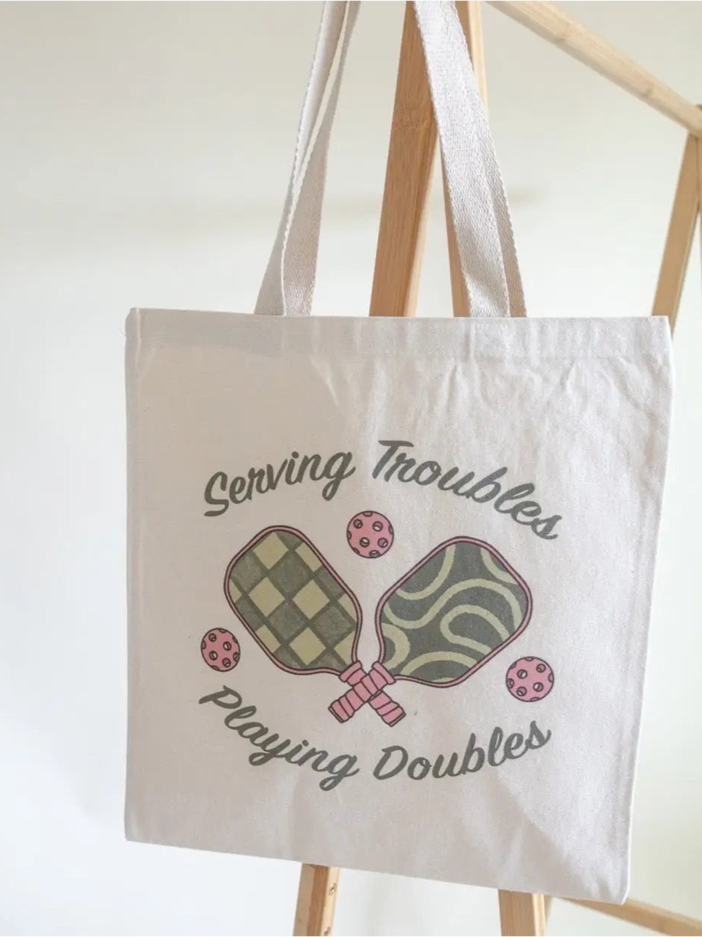 Tote bag